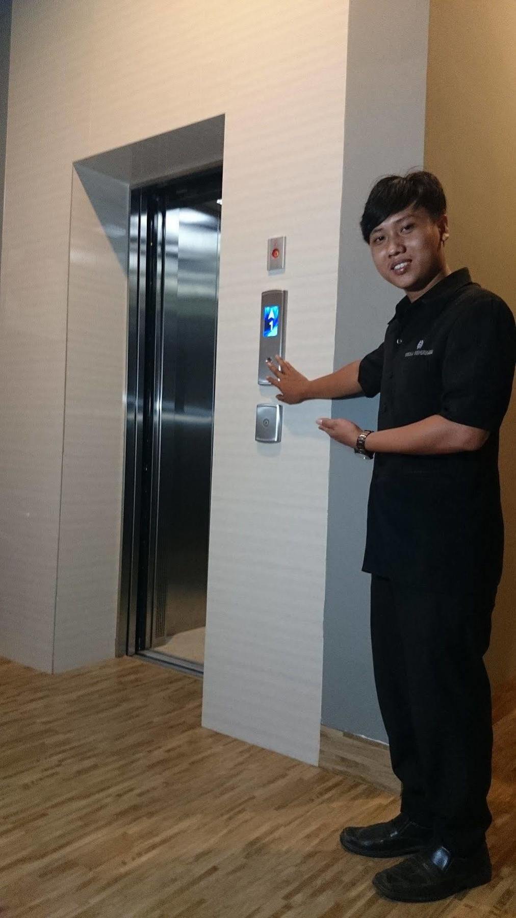 Wisma Sederhana Mitra Reddoorz Medan Luaran gambar